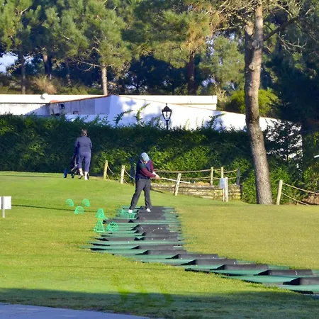 Willa Pluma Rosa Amoreira (Leiria)