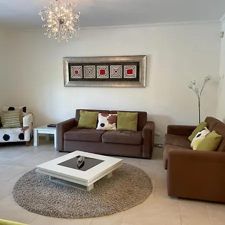 Villa Pluma Rosa Amoreira (Leiria)