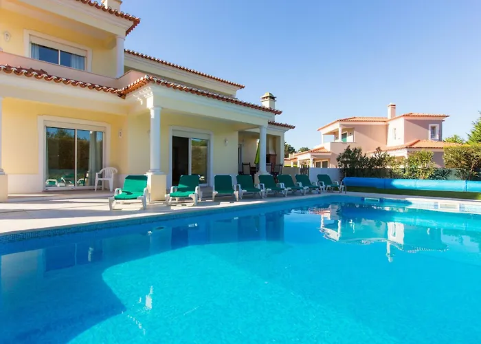 Villa Pluma Rosa Amoreira (Leiria)