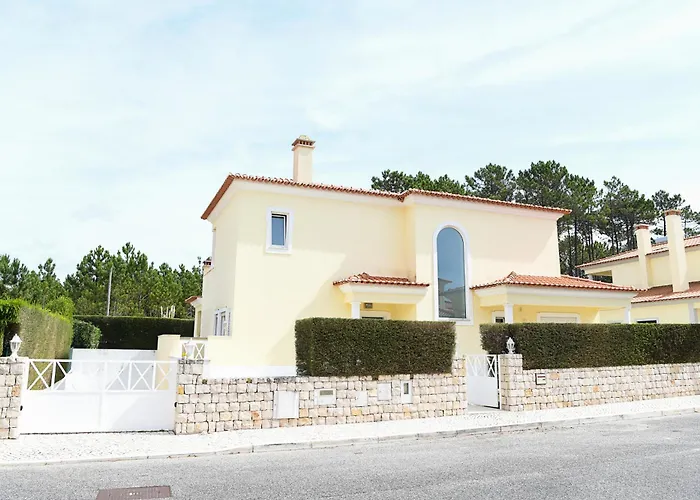 Villa Pluma Rosa Amoreira (Leiria)