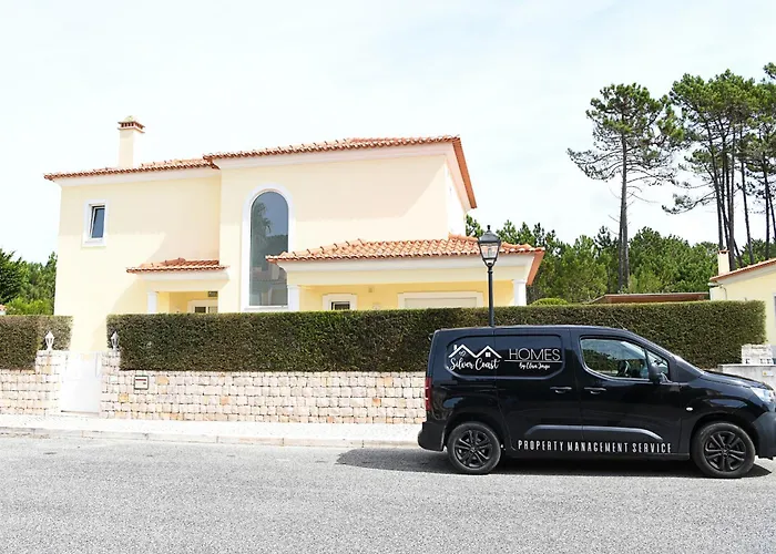 Pluma Rosa Villa Amoreira (Leiria)